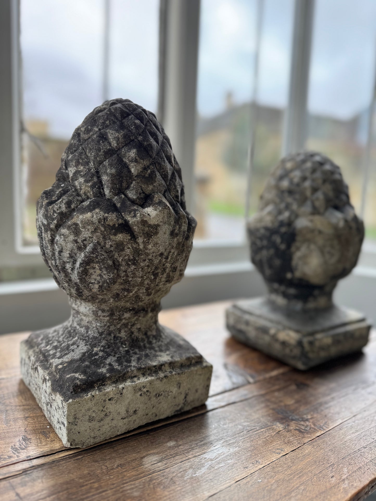 Classic Decorative Pair of Cast Stone Pineapple Pier Caps