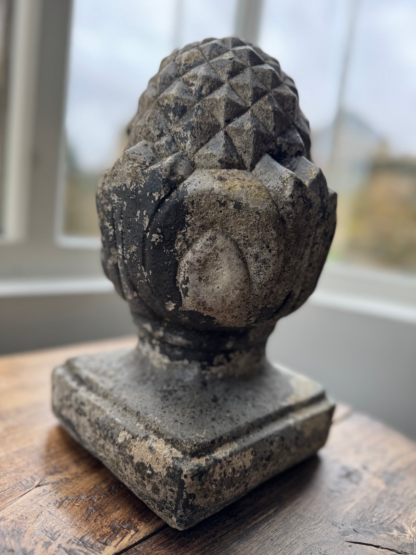 Classic Decorative Pair of Cast Stone Pineapple Pier Caps
