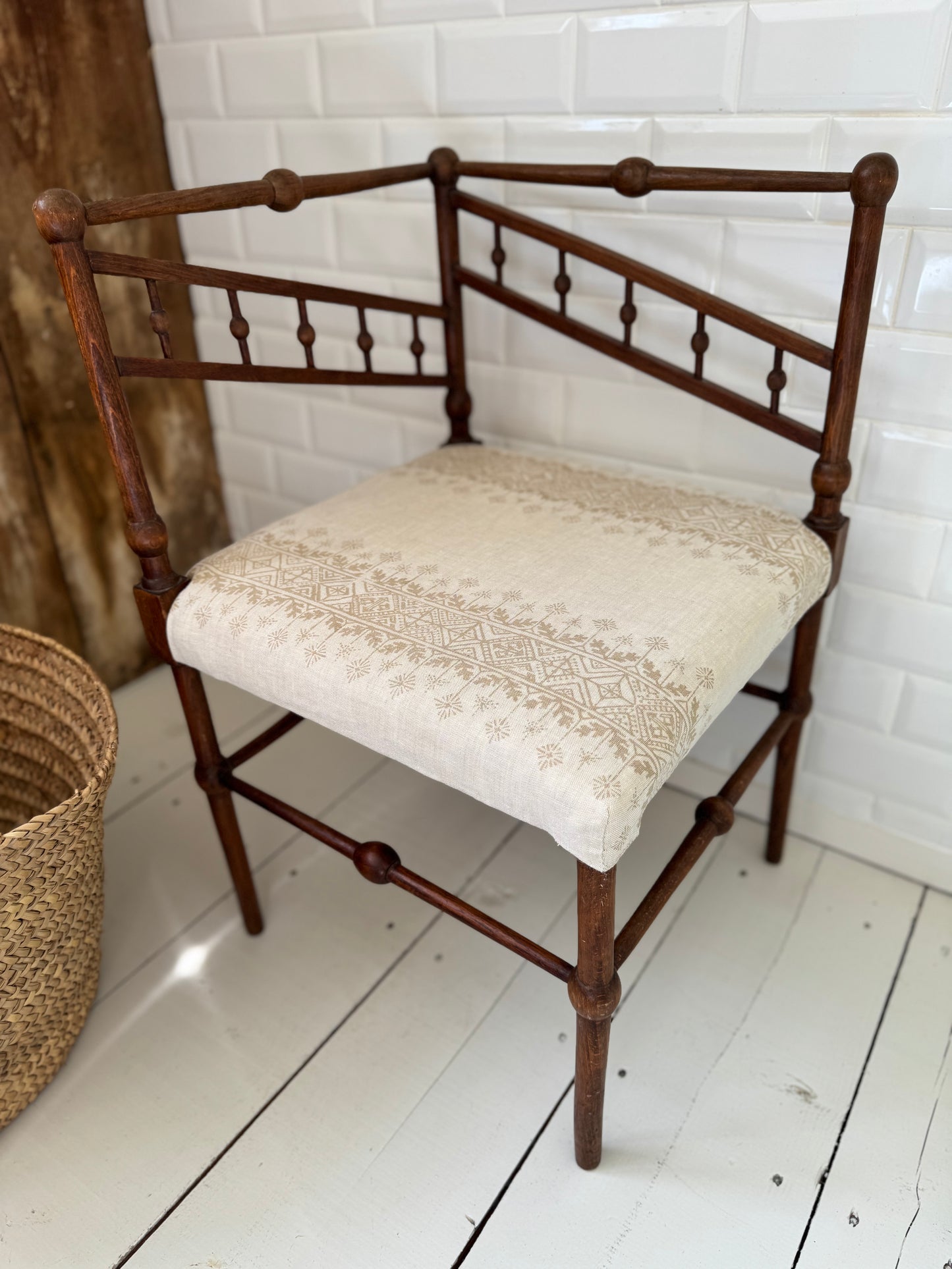 Antique Art Deco Bobbin Corner Chair