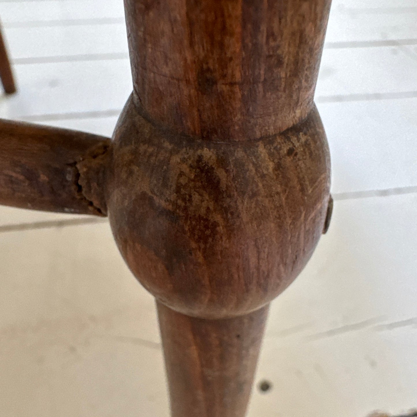 Antique Art Deco Bobbin Corner Chair