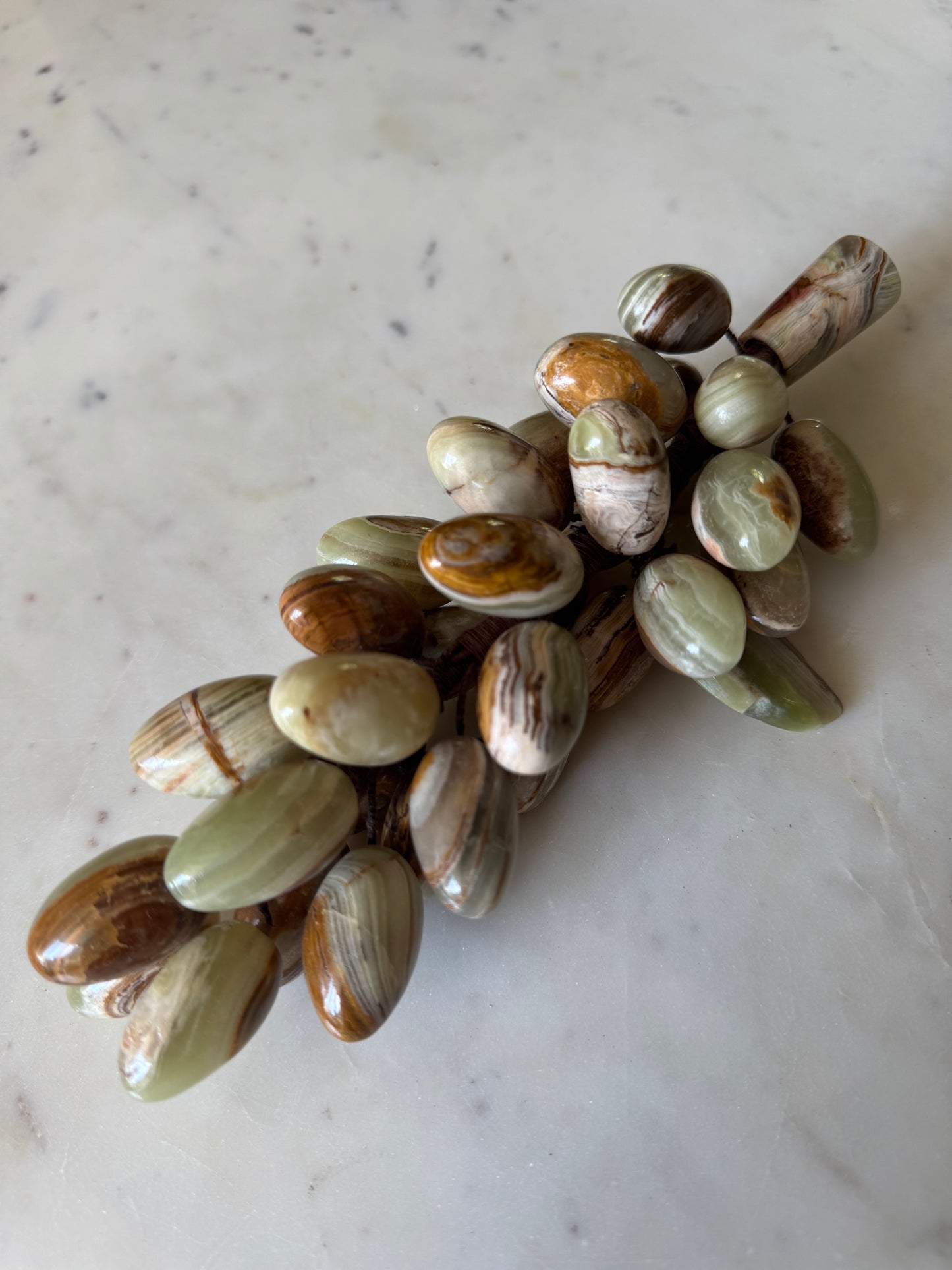 Vintage Onyx Grapes