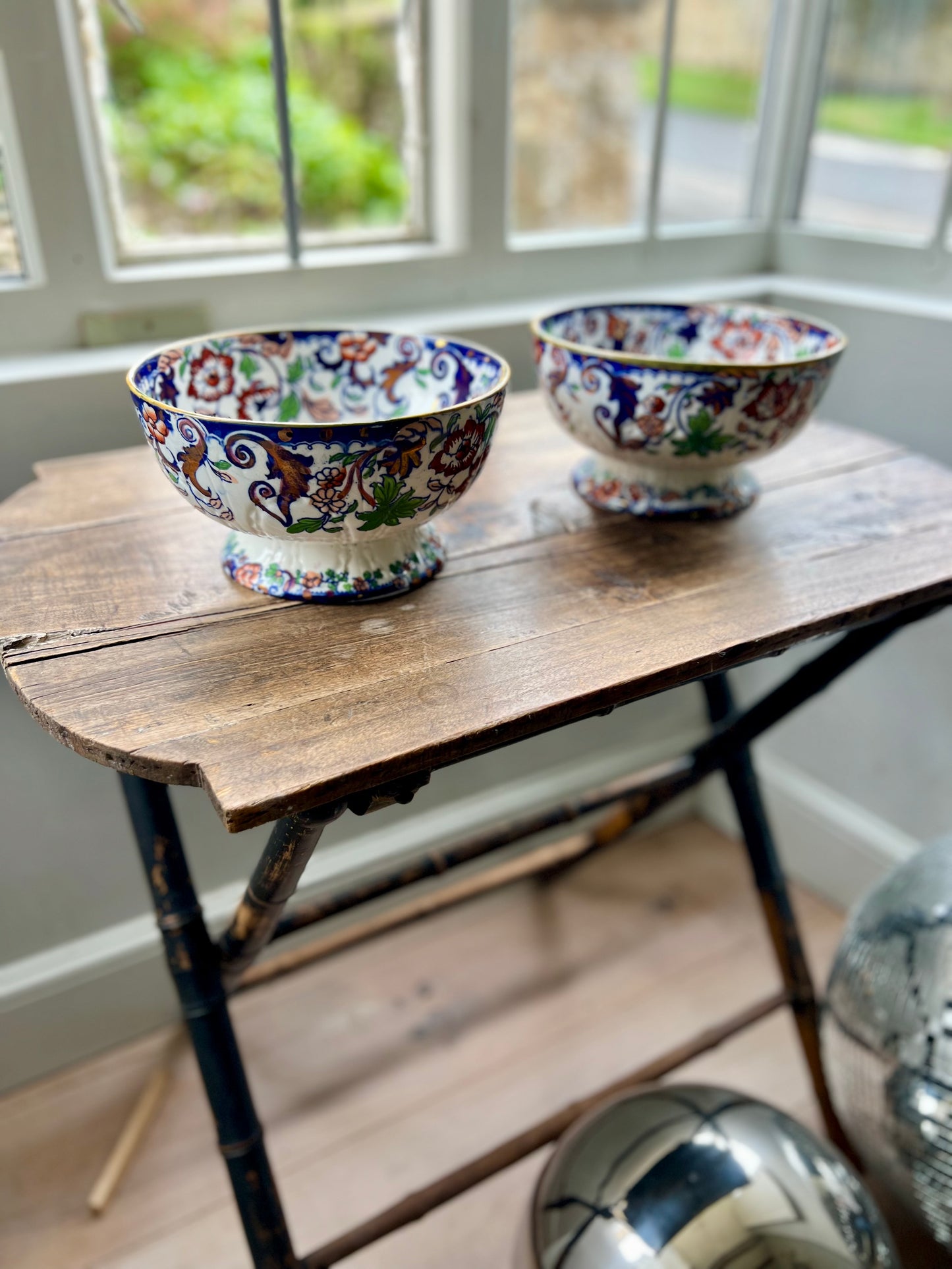 Pair Of Late 18th Amherst Japan Ironstone Century Footed Bowls