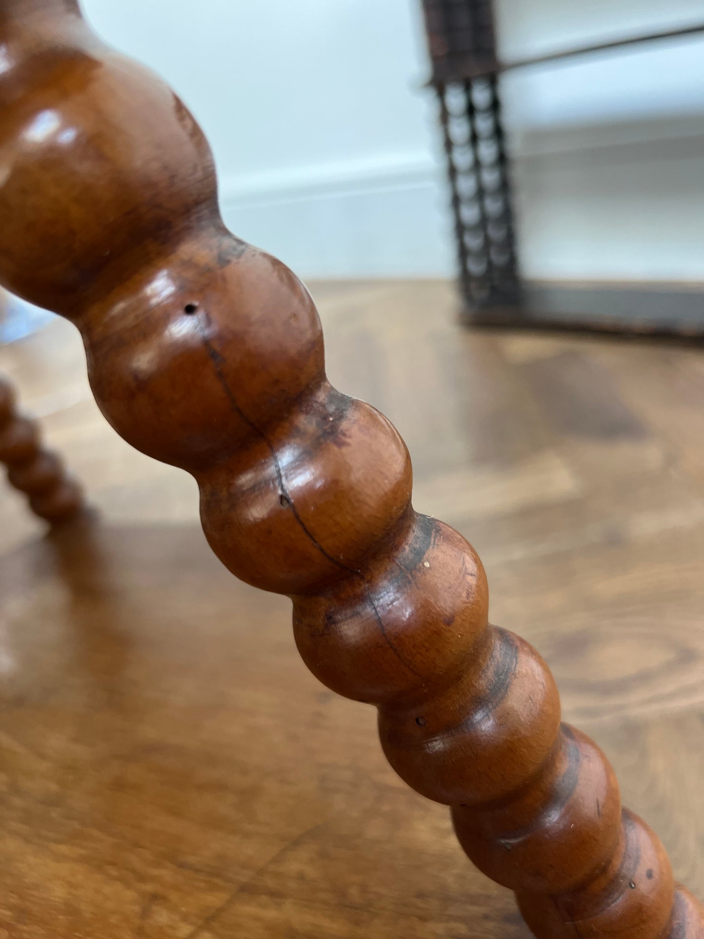 Antique 19th Century Gypsy Oak Tripod Side Table With Bobbin Legs