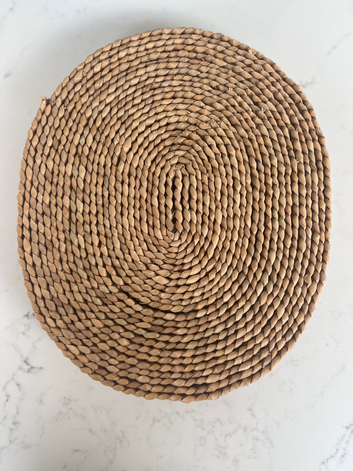 Set Of 5 Vintage Woven Oval Grass Placemats