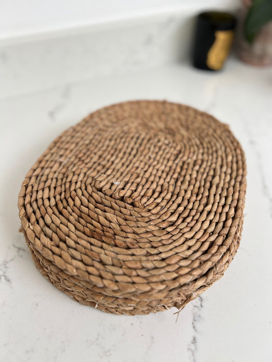 Set Of 5 Vintage Woven Oval Placemats