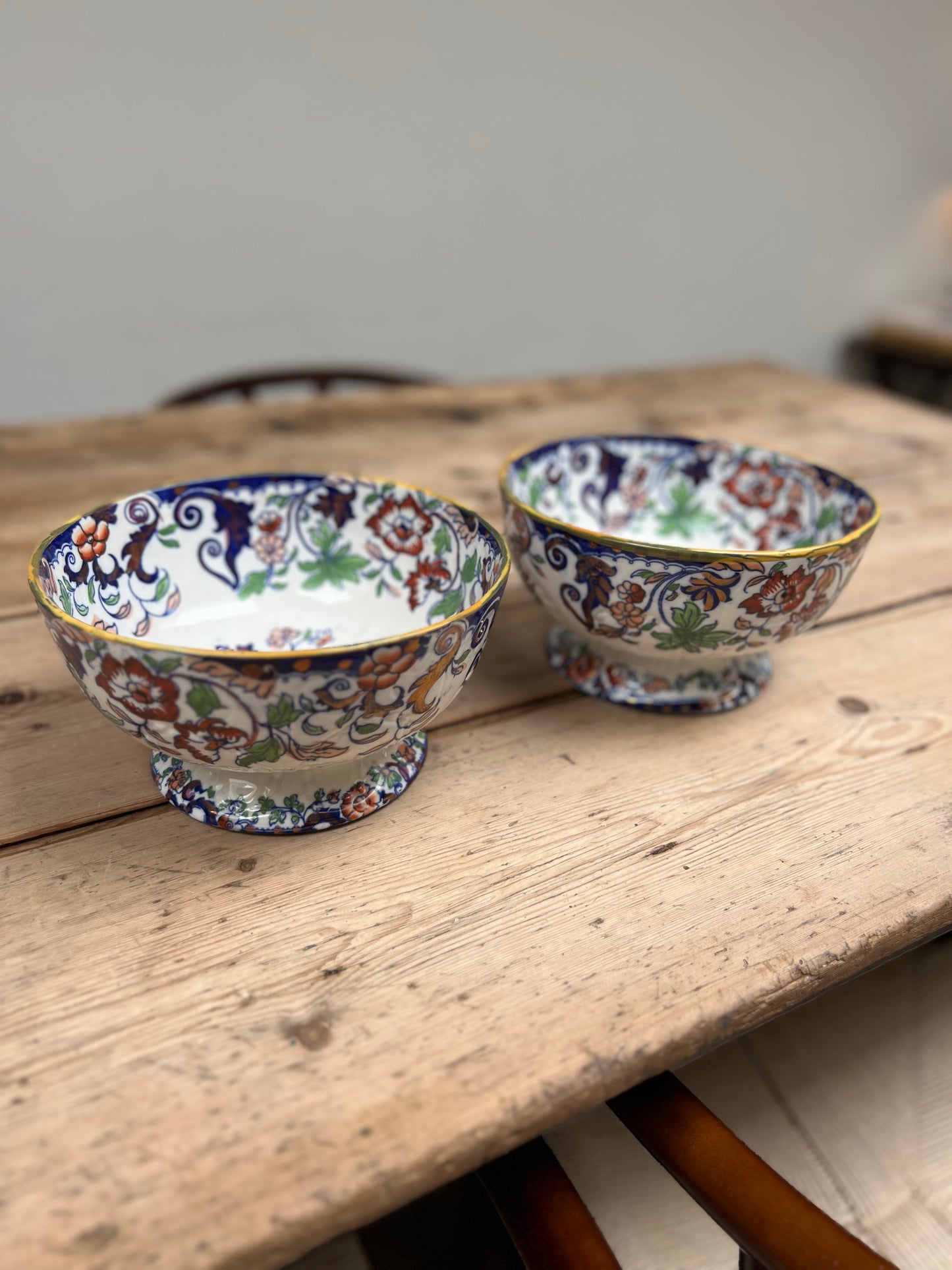 Pair Of Late 18th Century Amherst Japan Ironstone Footed Bowls