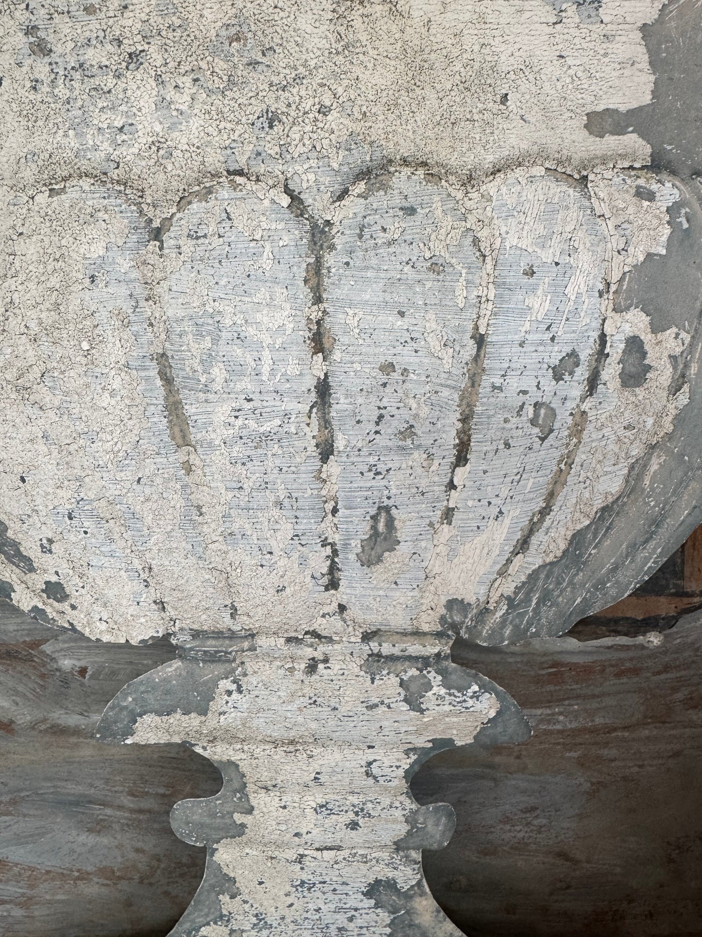 Vintage French Urn Sign