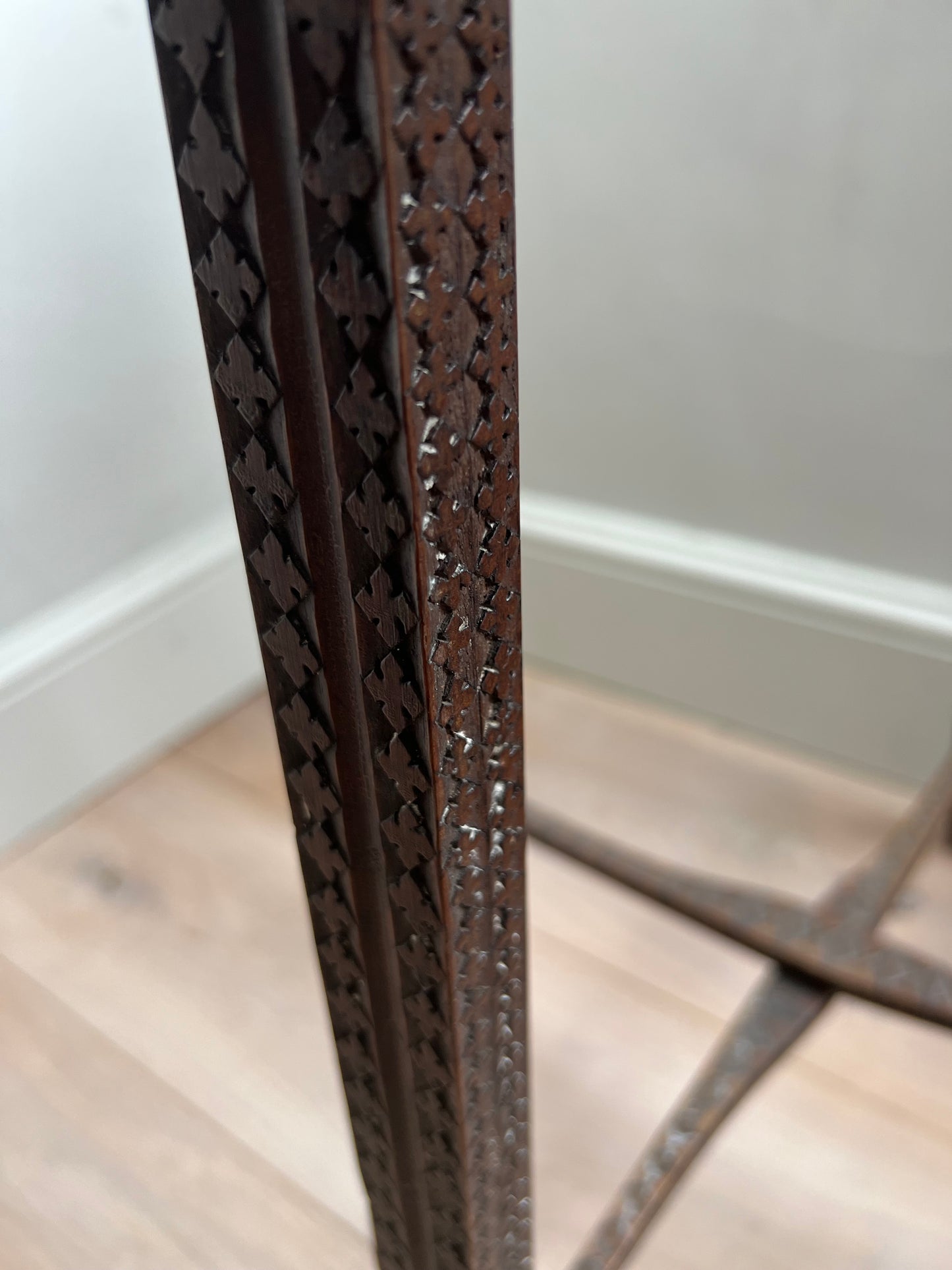 Beautifully Carved Oak Arts & Crafts Collapsable Side Table